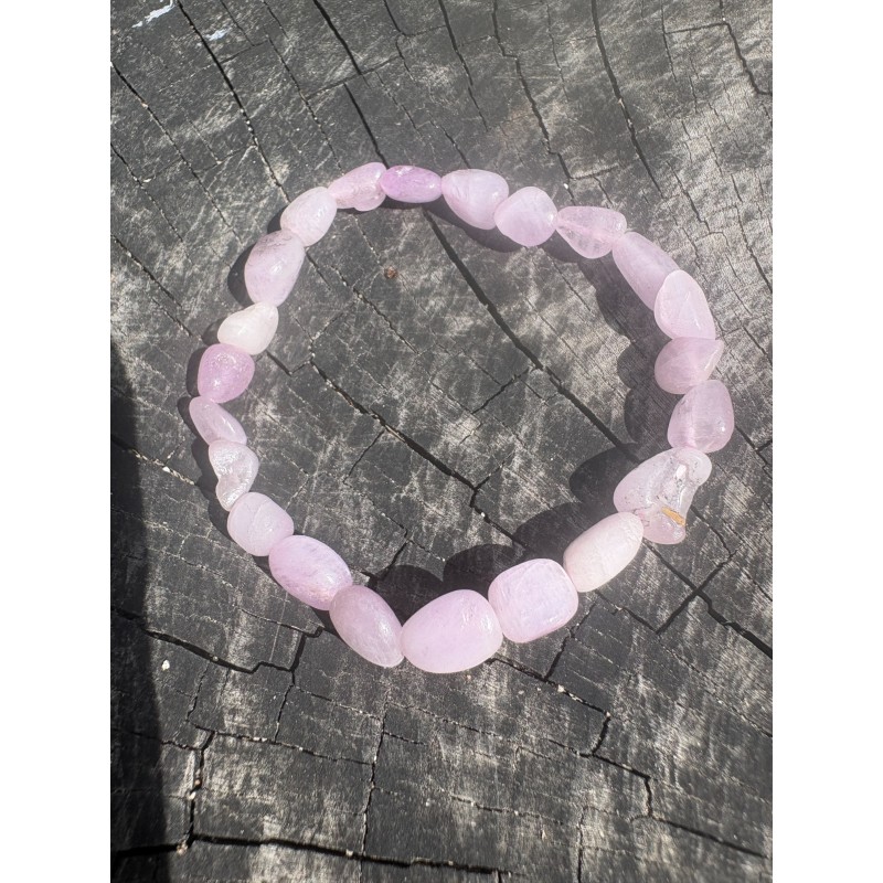 bracelet en pierres roulées de Kunzite